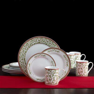 Mikasa Holiday Traditions 16-Piece Dinnerware Set