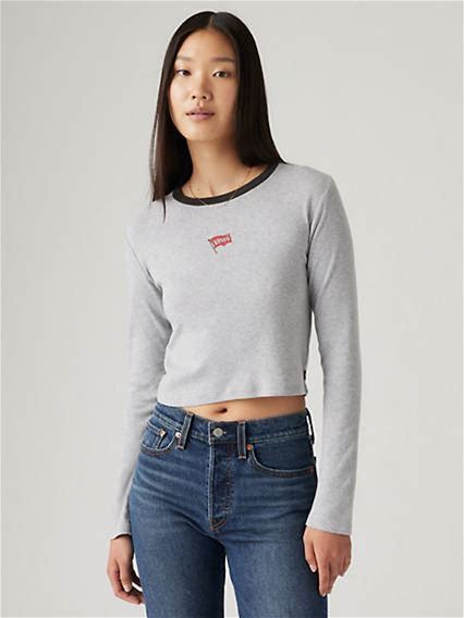 Levi's Women's Graphic Long Sleeve T-Shirt